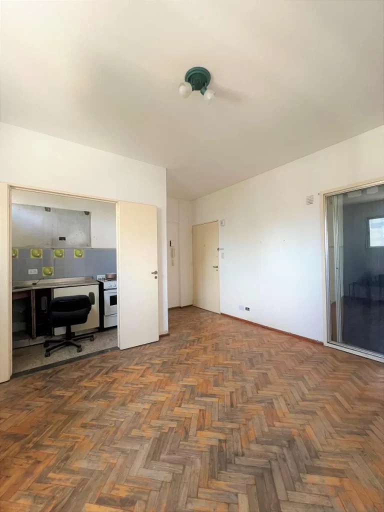 Departamento 2 Ambientes en Venta – Flores